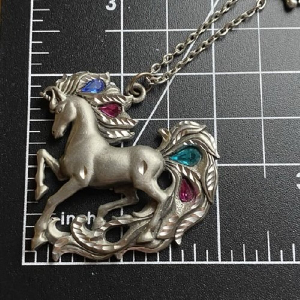 Fable Unicorn Pewter Necklace Pink Turquoise Blue Rhinestone Pendant Signed 18+2 - Picture 6 of 7
